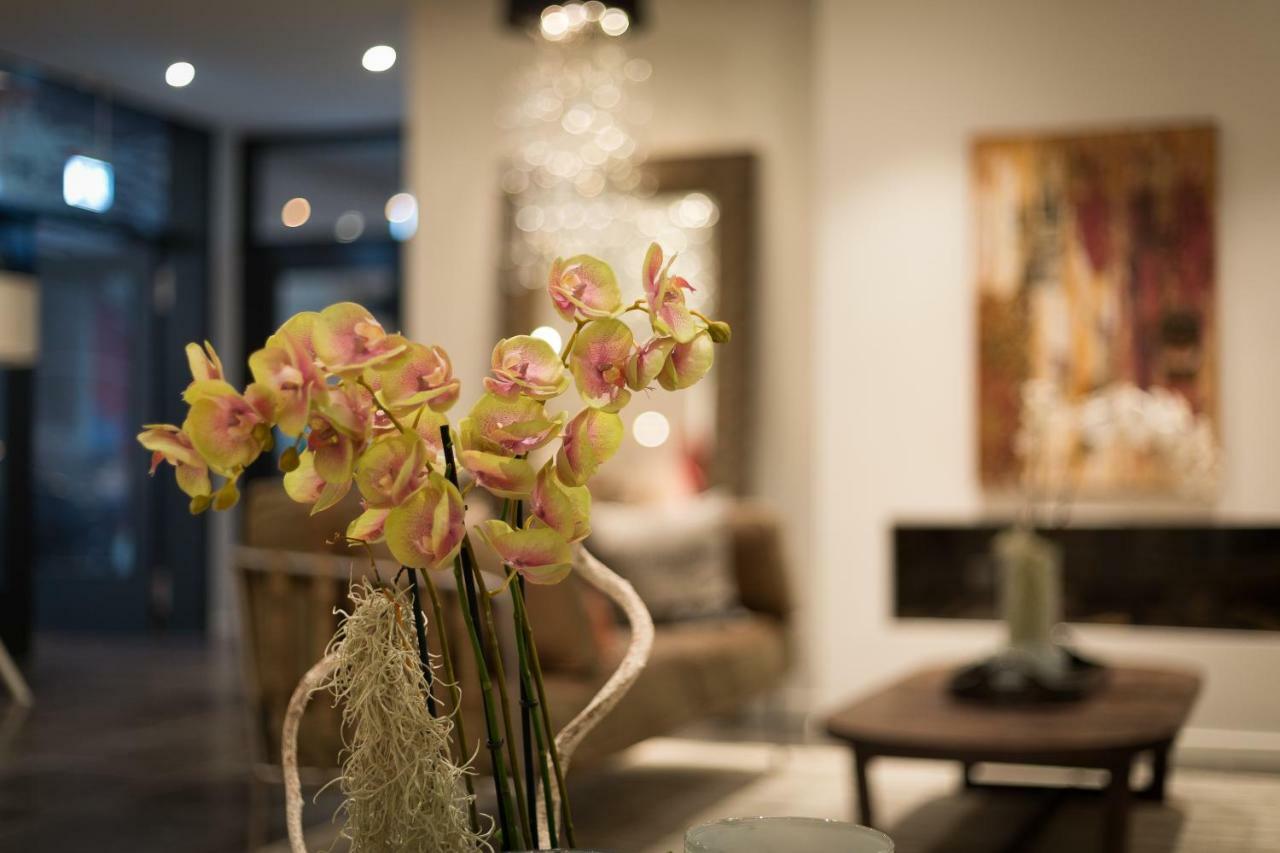 Easy Living Hotel List Buitenkant foto
